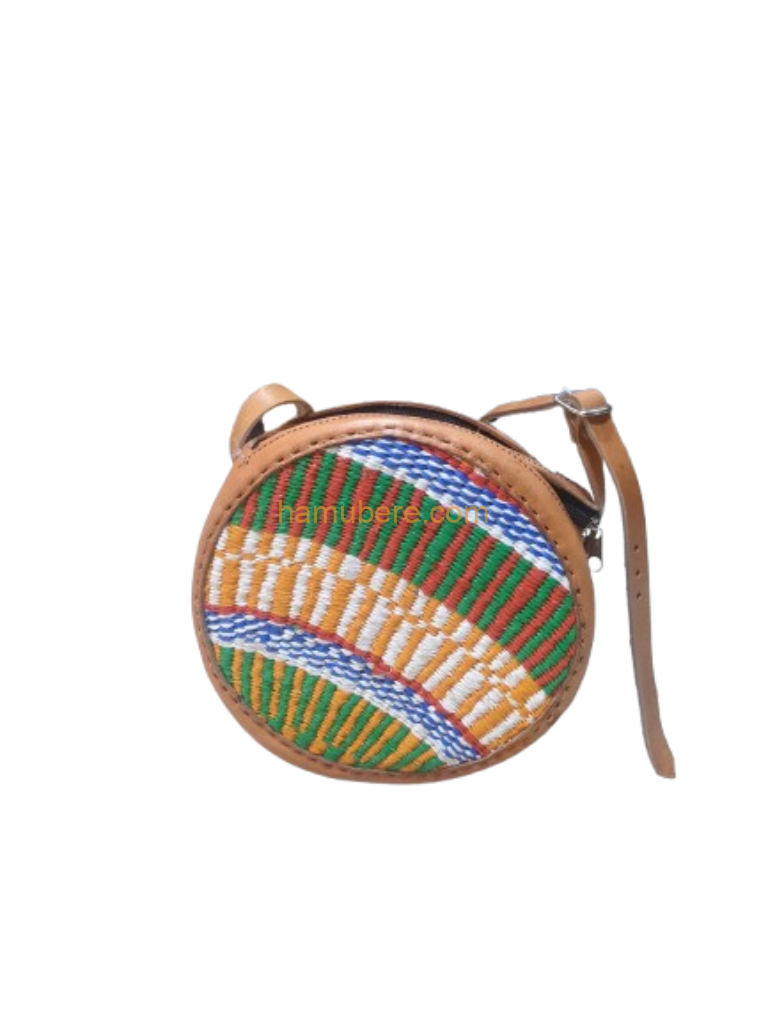 Women’S Round Sling Bag In Handloom