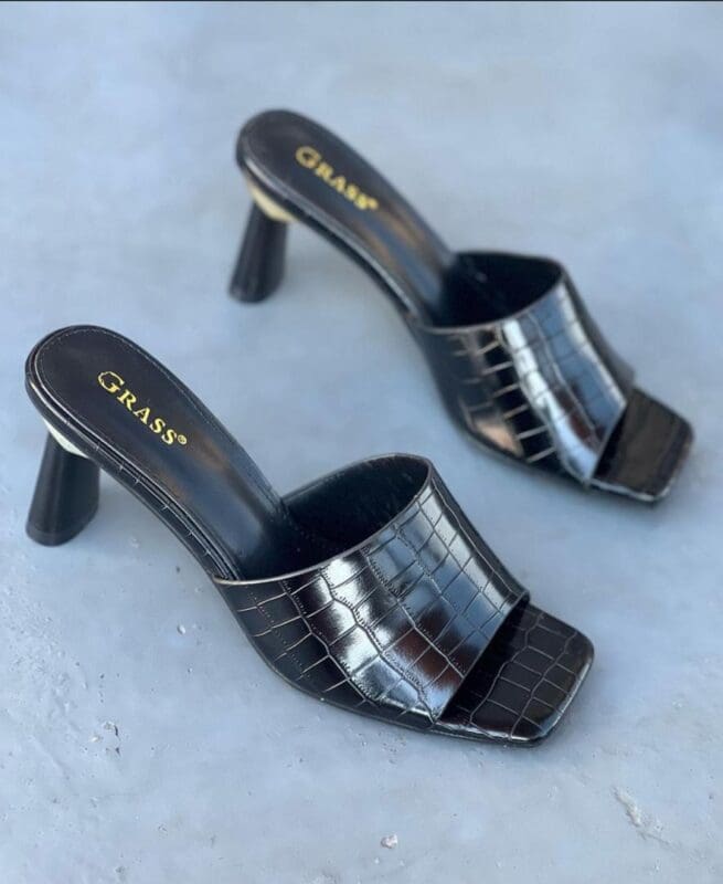 Limited Edition Mule Black Leather Heel Sandals Women