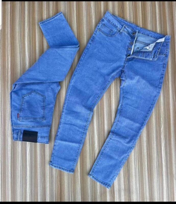 Men’s Light Wash Denim Jeans