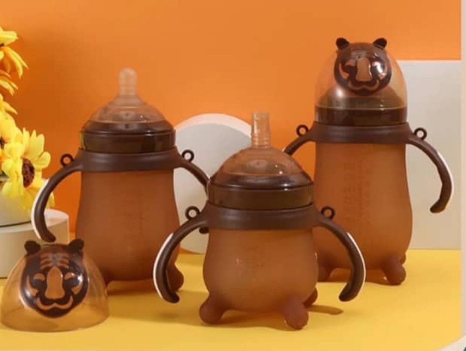 Kids feeding bottle