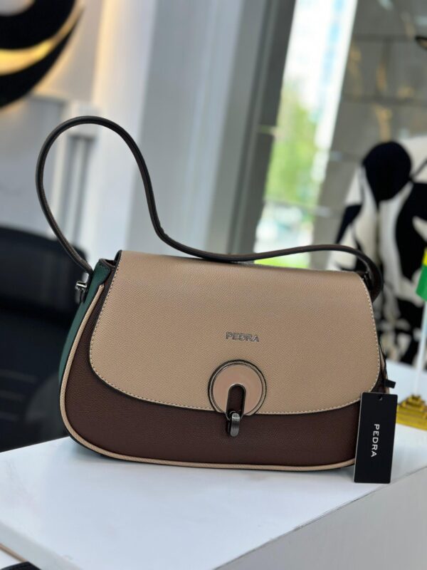 Women’s Latest Fashionable Faux Leather Crossbody Sling Bag for women