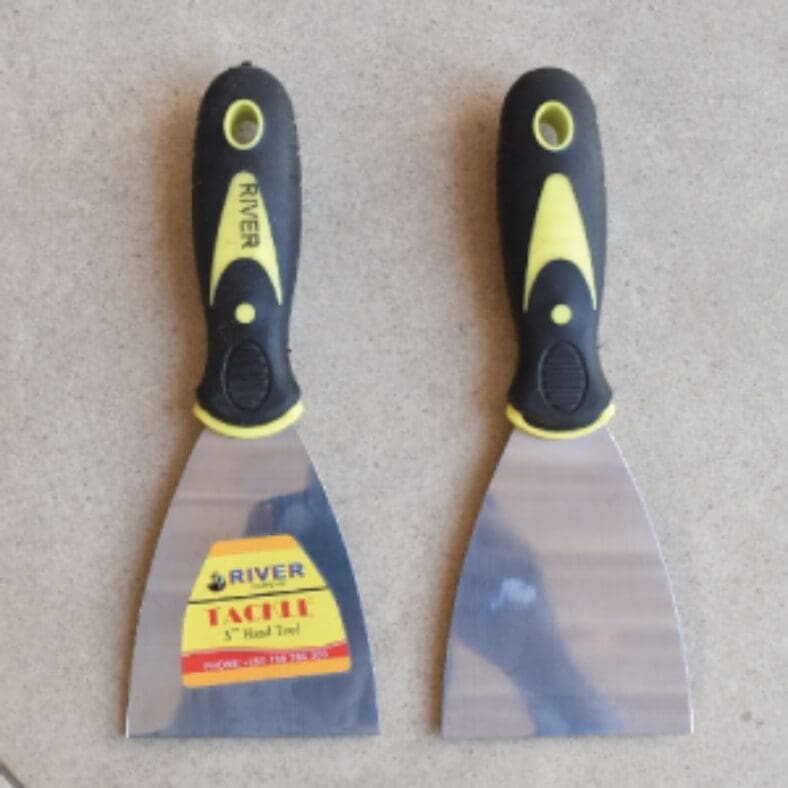 Scraper-knife