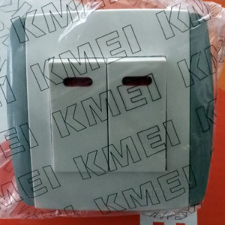 Double-switch