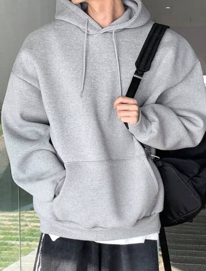 Oversized Kangaroo-Pocket Pullover Hoodie