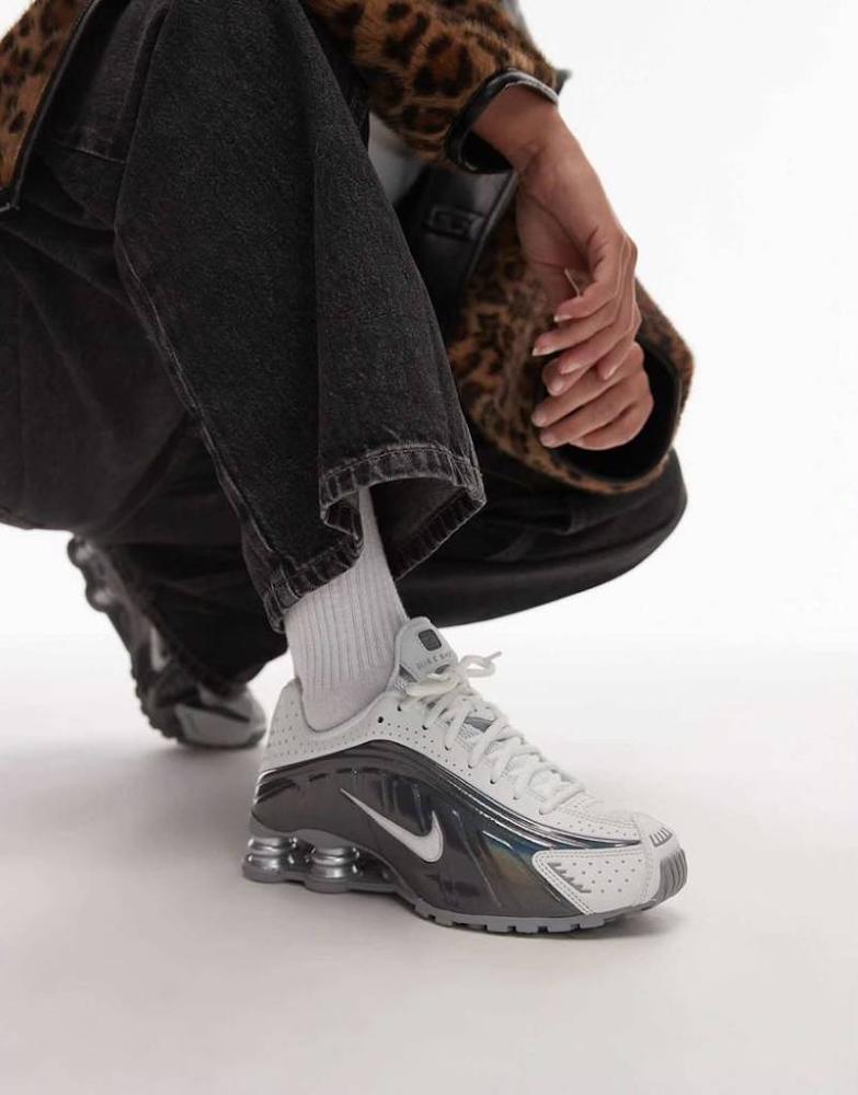 Nike Shox R4-White Iridescent