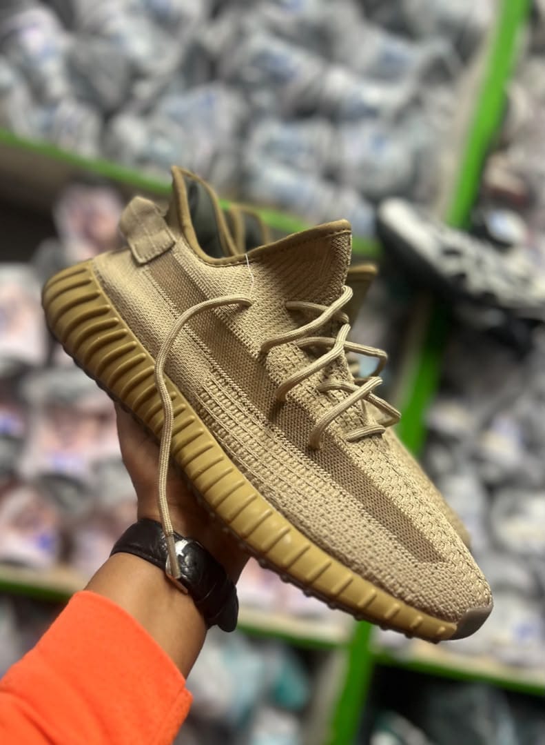 Adidas Yeezy Boost 350 V2