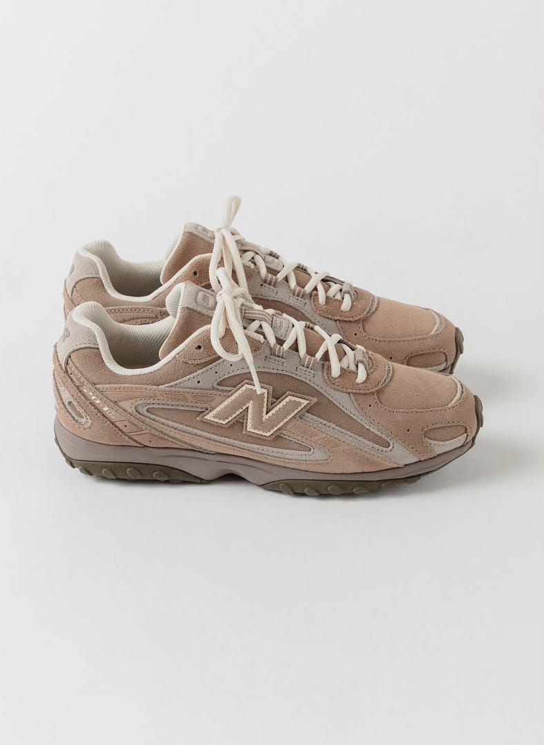 New Balance 204L