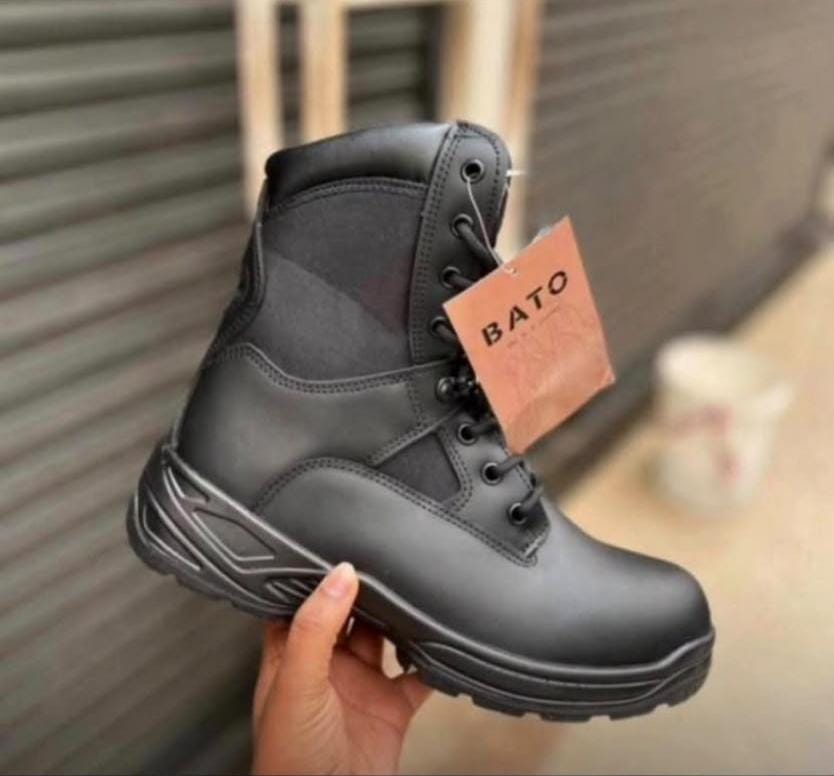 Bato Heavy-Duty Tactical Combat Boots (Black)