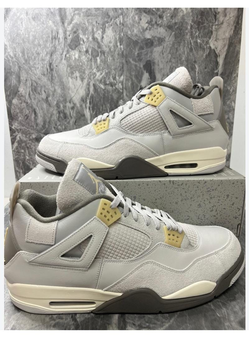 Air Jordan 4 Retro SE Craft-Photon Dust