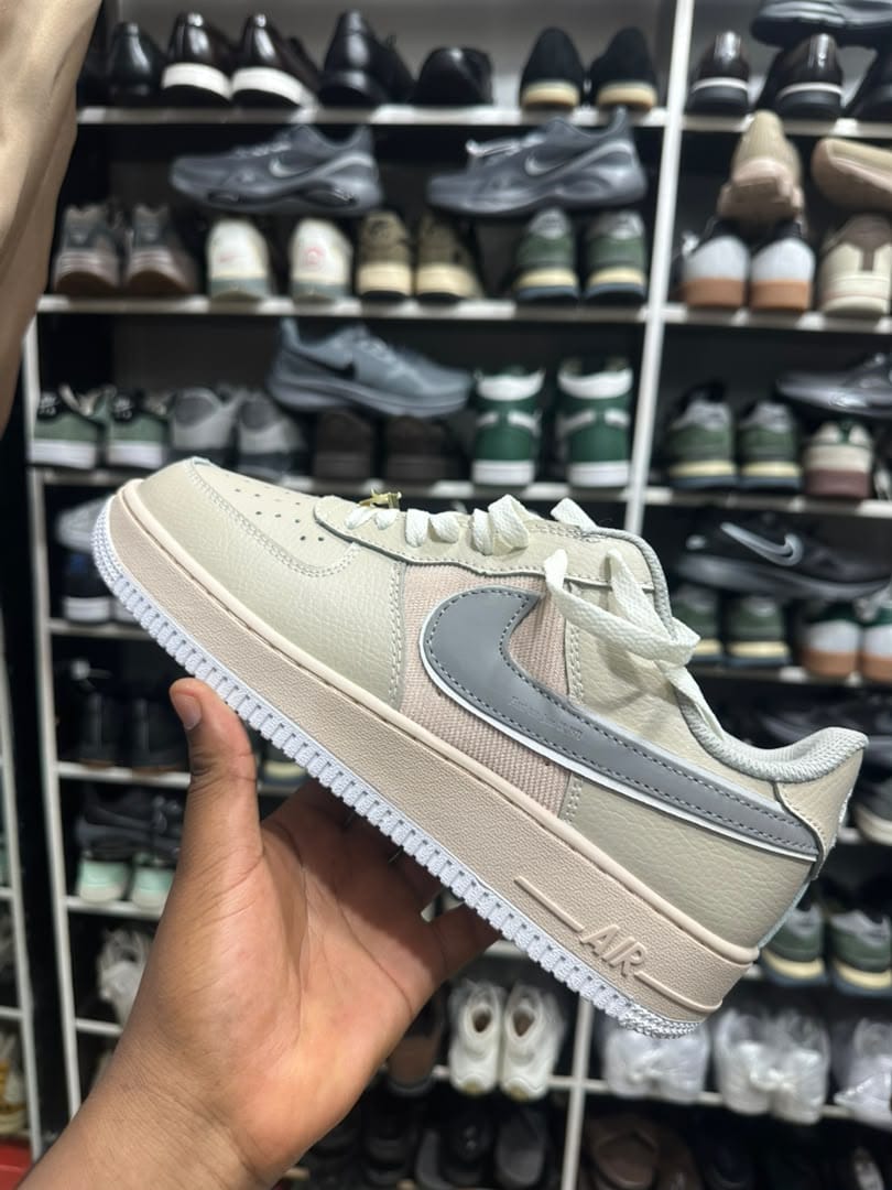 Nike Air Force 1 Low-Reflective Sail Grey