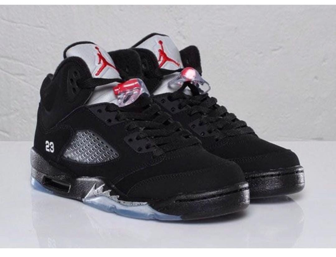Air Jordan 5 Retro-Metallic Black