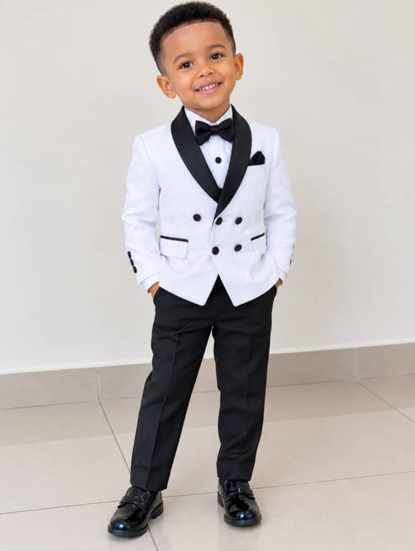 Boys' Luxury White Double-Breasted Shawl Lapel Tuxedo Suit Set